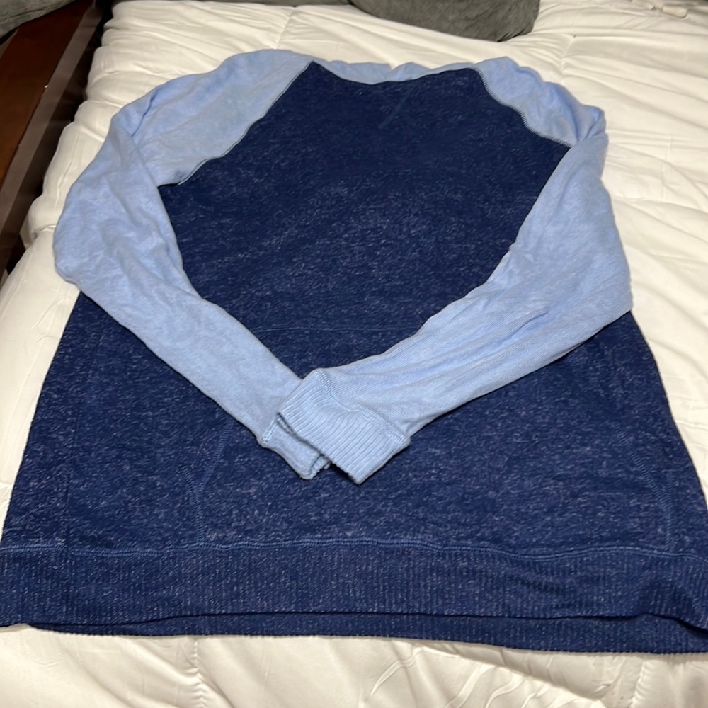 Rumi + Ryder hooded sweater boys 16-18